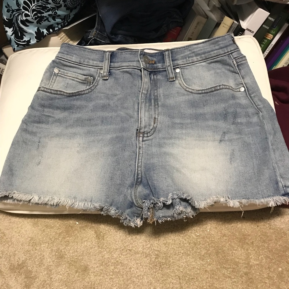 Short shorts